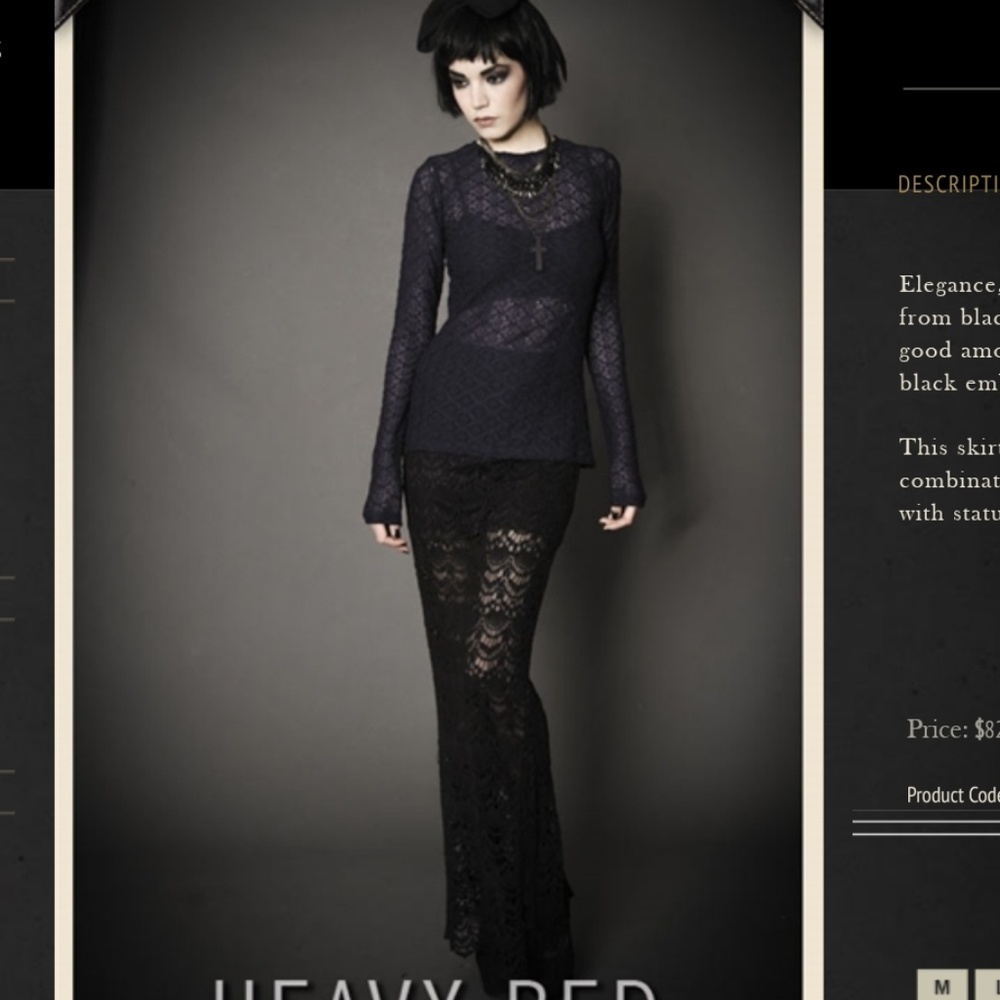Heavy Red
Decadence of Lace skirt Small